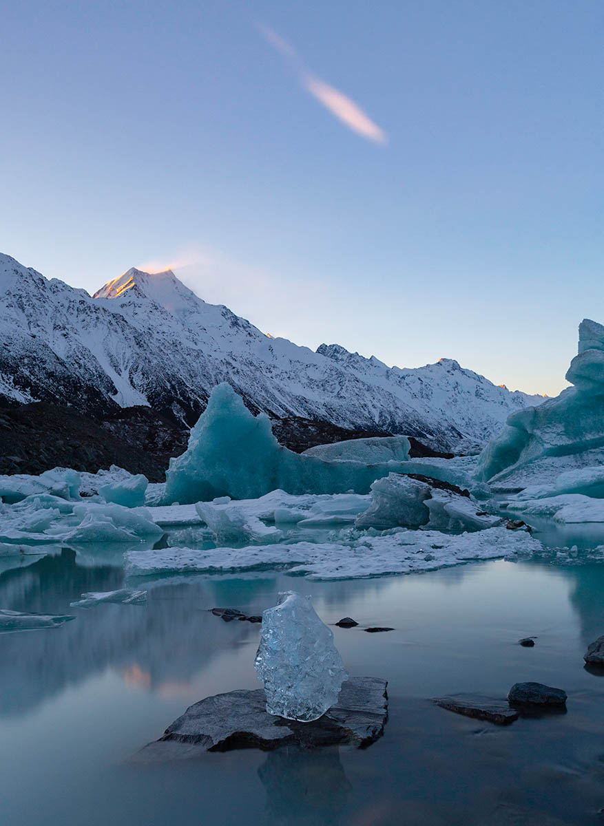 photo of Tasman Lake and icebergs in New Zealand.